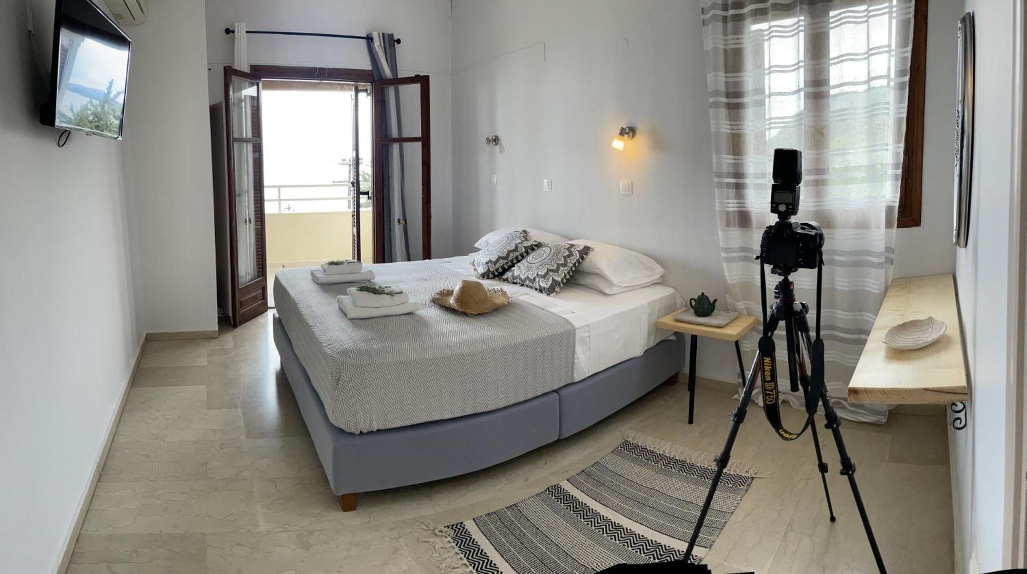 Hotel Odeon B&B Barbati Bagian luar foto