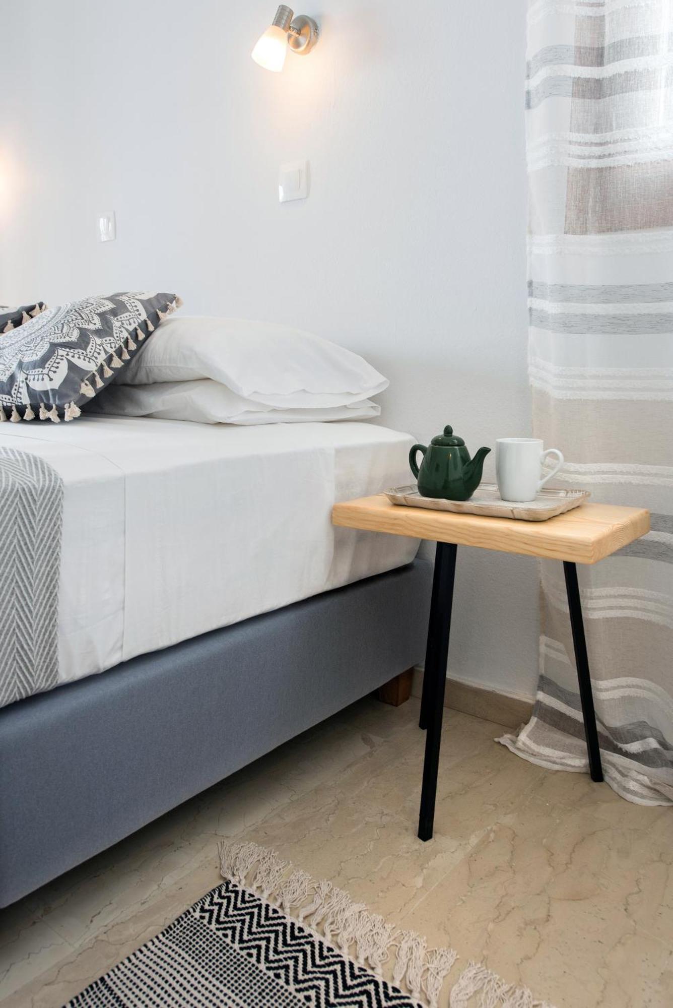 Hotel Odeon B&B Barbati Bagian luar foto