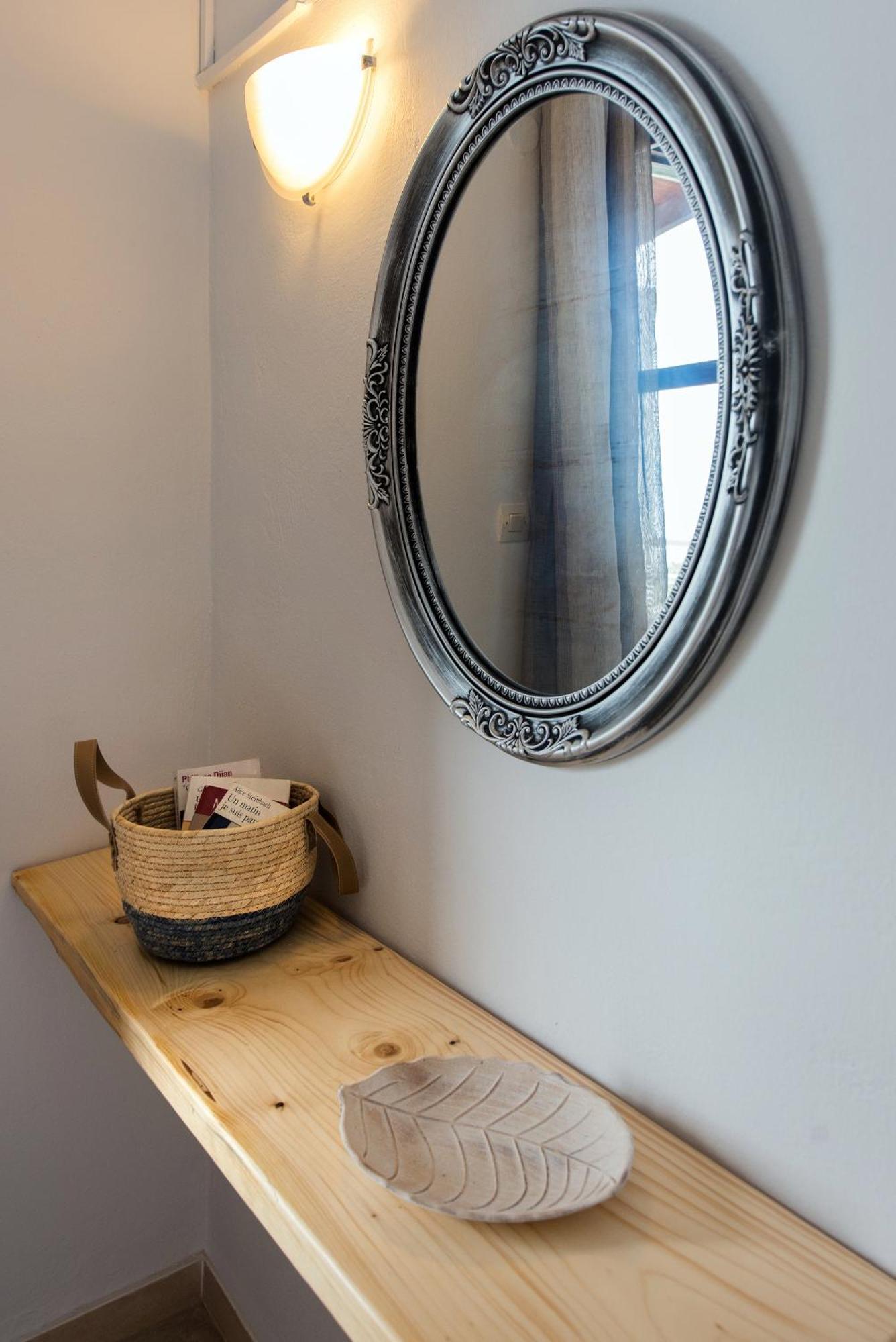 Hotel Odeon B&B Barbati Bagian luar foto