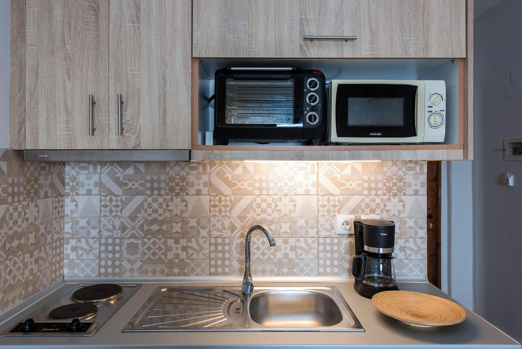 Hotel Odeon B&B Barbati Bagian luar foto